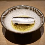 東麻布 天本 - 絶品、鰯のオイルサーディン