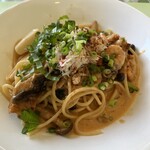 トミズダイナー - ズワイガニのトマトクリームパスタ