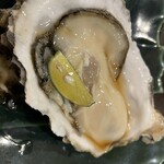 伊賀屋 - 絶品の岩牡蠣