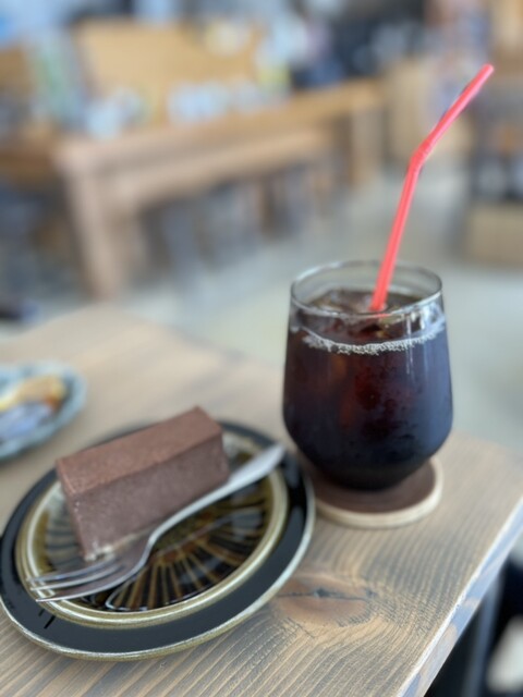 新地の隠れ家カフェ La&rsquo;1 COFFEEでくつろぎのひととき