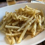 大眾美食酒館YAMATO 船橋店 - 從粗的薯條換成了便宜的細薯條