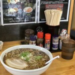 だるま亭 - 味噌ホルモンラーメン