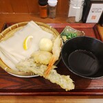 ひもかわ桐生 - 上天ざる（ひもかわうどん）