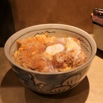 日本橋 宇田川 - カツ丼（ヒレ）