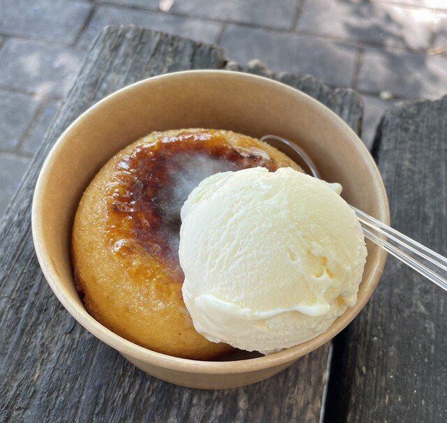 夏季限定のクレームブリュレドーナツアイスバニラ』by viehcle