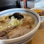 ふくのや - キクラゲとメンマも良い味を出してました。