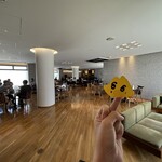 100本のスプーン - ③広々店内！現代美術館は金かかった建築よね〜ん！