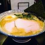 Noboru - とんこつラーメン980円 麺かため アブラ多め 味濃いめ