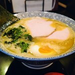 Noboru - とんこつラーメン980円 麺かため アブラ多め 味濃いめ