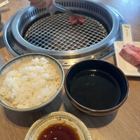 焼肉 The INNOCENT CARVERY 新丸ビル店 - 