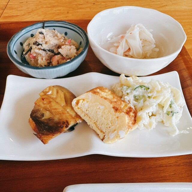 丸秀 - 柏林台（食堂）の写真