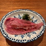 なかむら - 尾崎牛　うちももを鳥出汁でしゃぶしゃぶしたもの