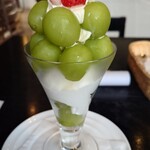 カフェさくら - シャインマスカットパフェ 1