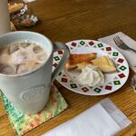 SHOHAN COFFEE - チーズケーキとアイスソイラテ