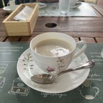 Cafe Le Petit Ni Trois