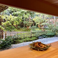 東山 緒方 - 東山 緒方 カウンター席からの眺め