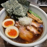 櫻井中華そば店 - 特製中華そば　醤油　1300円