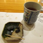 玄斎 - 黒豆・お茶