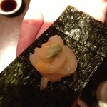 一心鮨 光洋 - イカの雲丹あえ。海苔で巻いていただきました。美味