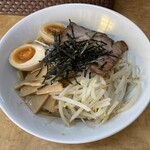 麺や　まるしょう - いつも通りの油そば(800円)。
