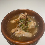 nikutosakanatozensekikoshitsunanatsu - 国産鶏と大根の煮物