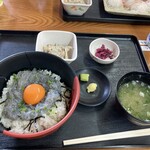 大洗町漁協　かあちゃんの店 - 生しらす定食　1300円