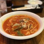 FINE - 【海の幸のトマトスパゲティ】
            パスタはプリパツのアルデンテ(*>∀<)ﾉ♪
            トマトスープはサラサラで、
            海の幸の旨みがしっかりと染み出しています♪