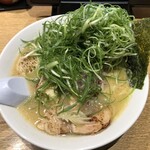 丸源ラーメン - 炙り鶏そばねぎトッピング