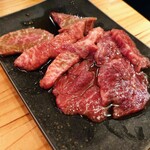 焼肉やいち - 和牛Mix(切り落としの肉が色々)
