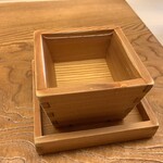 鮨おばな - 秋田杉の枡