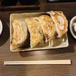 荻窪らーめん栄龍軒 - 焼き餃子