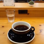 LIKO CAFE - アメリカンコーヒーHOT　350円税込(セットにつき50円引の価格)