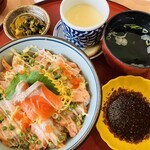 活魚茶屋 ざうお - サーモン炙り丼