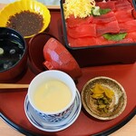 活魚茶屋 ざうお - 鉄火丼
