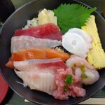 市場食堂 ふじ膳 - 朝の海鮮丼