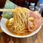 近江熟成醤油ラーメン 十二分屋 - 