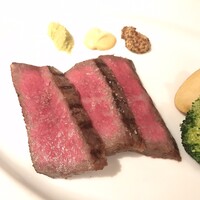 銀座ブルーリリー ステーキ＆チャイニーズレストラン - 