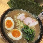 秋葉原ラーメン わいず - 