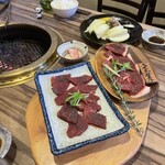 炭火焼肉 丸勢 - 