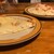 トニーズピザ - 料理写真:手前からペパロニピザ、フレッシュトマトピザ