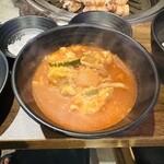 ヨプの王豚塩焼 熟成肉専門店 - 海鮮スンドゥブ
