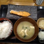 Shimpachi Shokudou Kamataten - 銀じゃけ定食