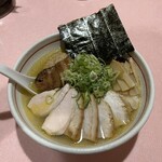 らーめん研究所 - 塩、鶏スープ、細麺、肉祭り