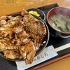 豚丼のかしわ
