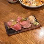 純酒場 オキタヤ - 肉寿司 とろ牛タン炙り