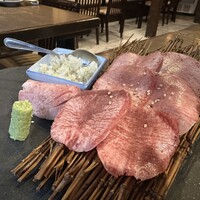 炭火焼肉 日本橋イタダキ - 