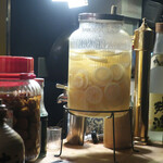 ダンディ・ダンディ - レモンサワーの樽