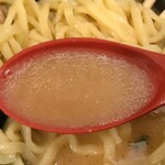 かわむら家 - ラーメンのスープ 