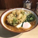 そばの神田東一屋 - 最終日はえびだ！　
      朝そば＋えびかき揚げ！　
      アサソバビンボー！