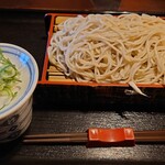 そば処 そば扇 - もり蕎麦700円（大盛＋100円）